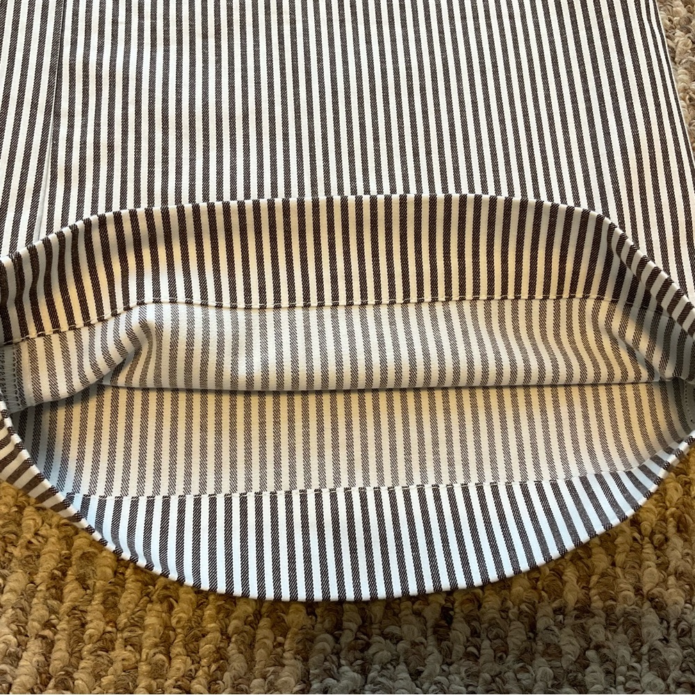 NWT LOFT Brown and White Striped Cropped Belted Pant - Size 6 - Picture 13 of 16